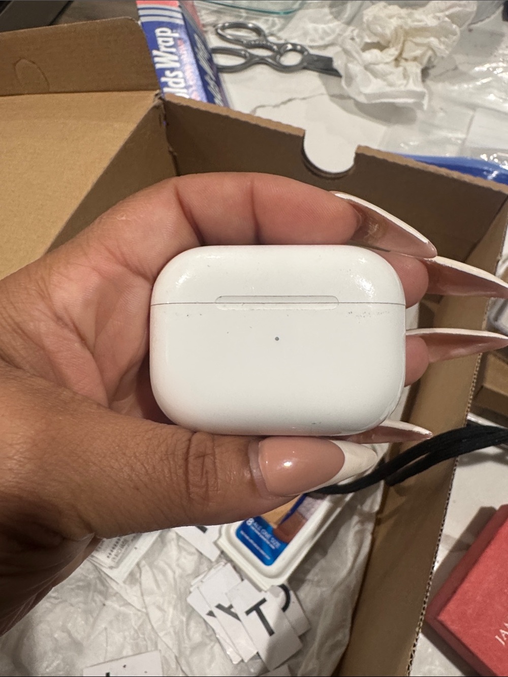 Air pod pro empty Charging Case in White